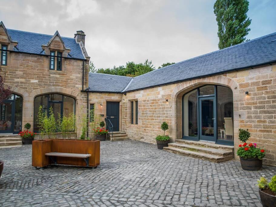 Stunning Edinburgh 1820S Stables Converted Studio Exterior foto