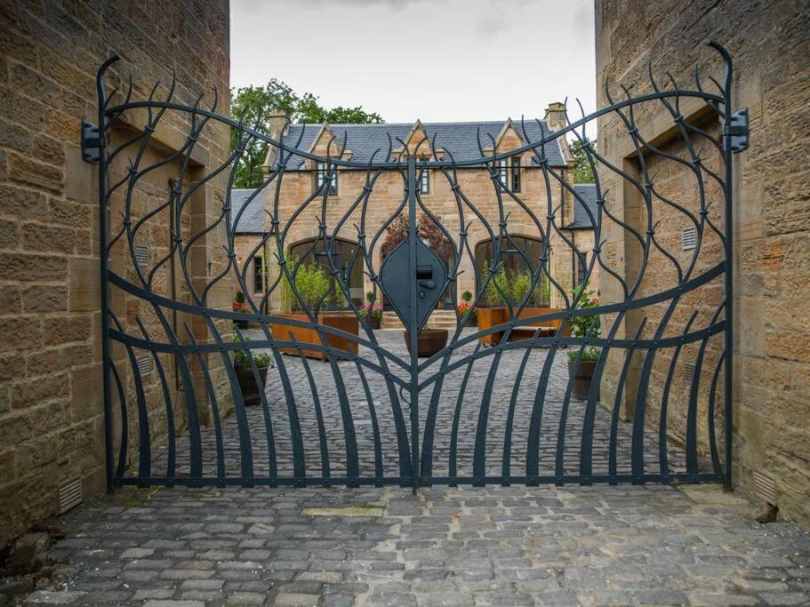 Stunning Edinburgh 1820S Stables Converted Studio Exterior foto